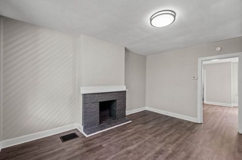 2431 Woodward Ave, Pittsburgh, PA 15226-1551