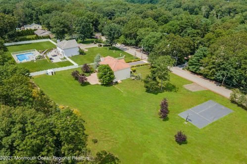 240 Sunnybrook Rd, Jackson Twp NJ  08527-4615 exterior