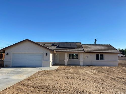 14734 Cerezo Rd, Victorville, CA 92392-8628
