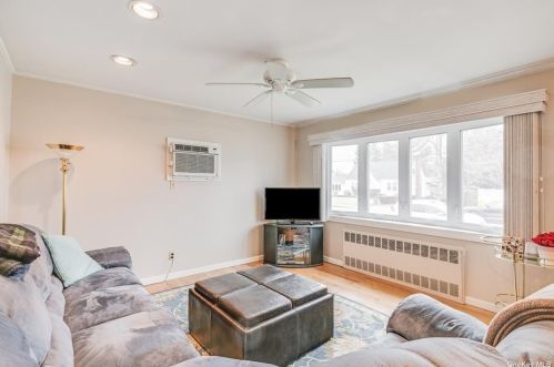 55 Spruce Ave, Bethpage NY  11714-1328 exterior