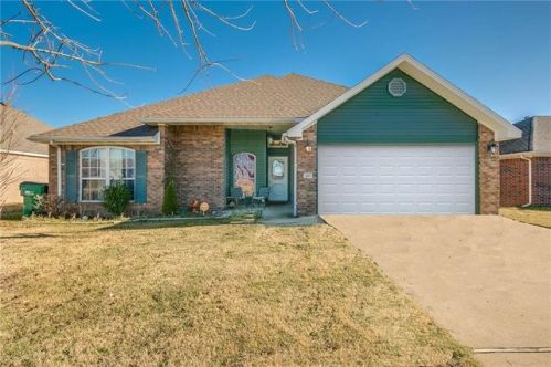 1805 Apple Butter St, Springdale AR  72764-6005 exterior