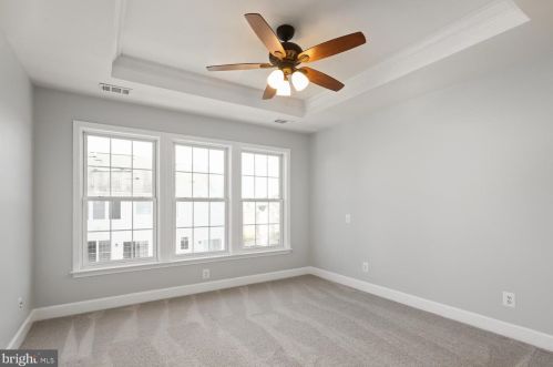 14757 Potomac Branch Dr, Woodbridge VA  22191-4030 exterior