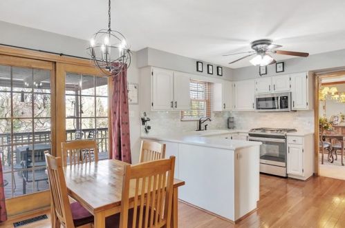 1204 Harmony Heights Dr, Harmony PA  16037-7628 exterior