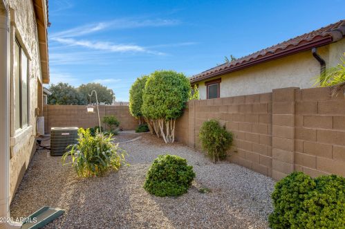 881 Porter St, Gilbert AZ  85296-3037 exterior