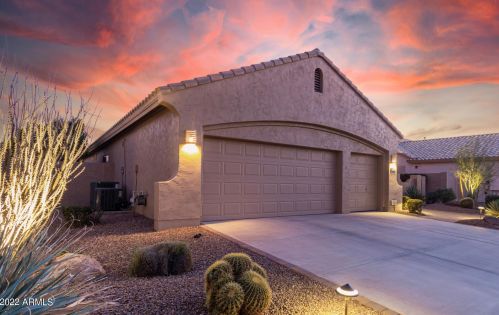 9311 Rocky Lake Dr, Chandler, AZ 85248-7330