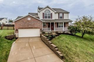 1051 Apple Blossom Dr, Florence, KY 41042-9364