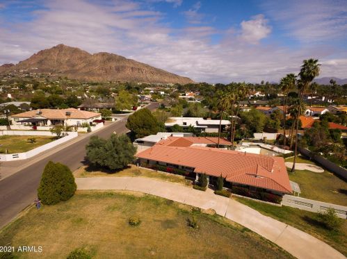 6202 Lafayette Blvd, Scottsdale, AZ 85251-3044