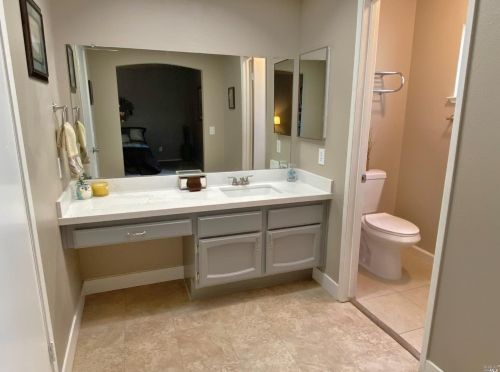 118 Oakmeade Ct, Vacaville CA exterior