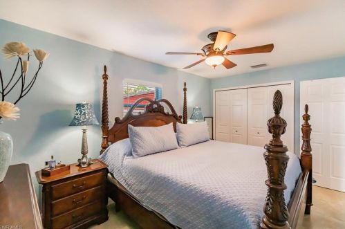 1165 Cherokee Ave, Lehigh Acres FL 33936-6804 exterior