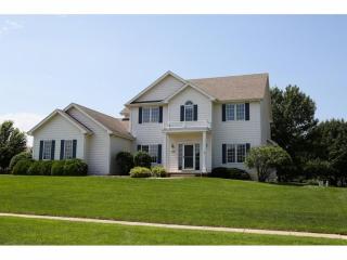 860 Oak Leaf Ln, Waukee, IA 50263-7573