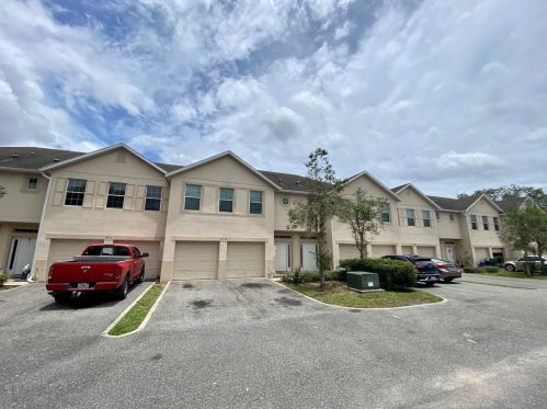 2219 Sweet Holly Ln, Sanford, FL 32771-3308