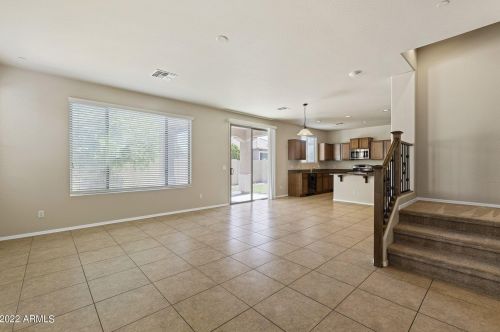 4031 Torrey Pne Ln, Chandler AZ  85249-3871 exterior