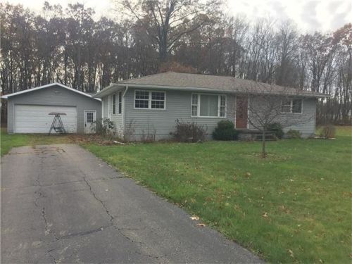 3760 Sample Rd, Hermitage, PA 16148-6236