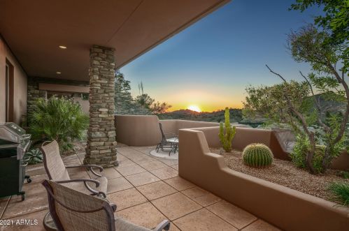 10172 Old Trail Rd, Scottsdale, AZ 85262-5165