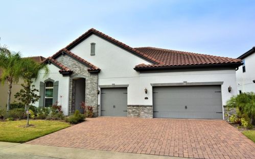 8539 Morehouse Dr, Orlando, FL 32836-5836