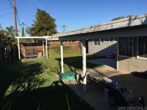 553 Tamarisk Way, El Cajon CA  92020-3840 exterior