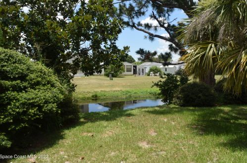 1288 Gardenia Dr, Sebastian FL  32976-7645 exterior