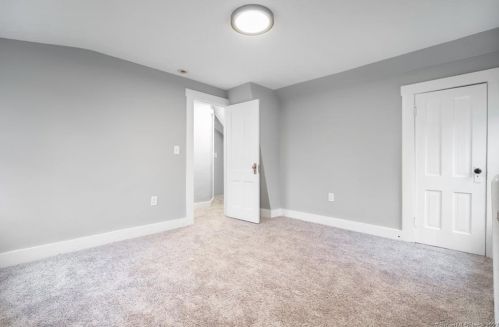 60 Morgan St, United States Coast Guard Ac CT  06320-2613 exterior