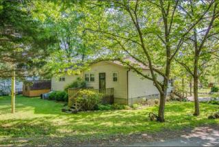 3059 Clear Creek Rd, Pulaski, TN 38478-7427