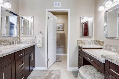 13673 Comuna Dr, Poway CA  92064-4638 exterior