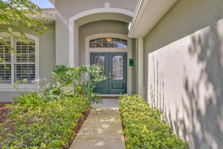 5785 Newbury Cir, Melbourne, FL 32940-1884