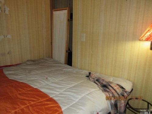 4245 Blackhawk Dr, Willits CA  95490-8776 exterior