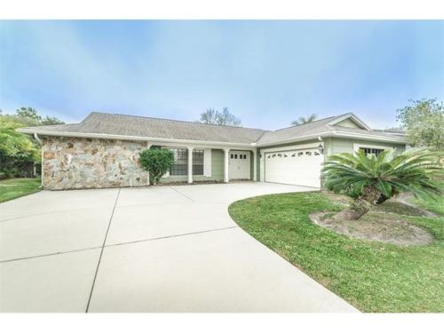 510 Cypress Creek Cir, Oldsmar, FL 34677-5300
