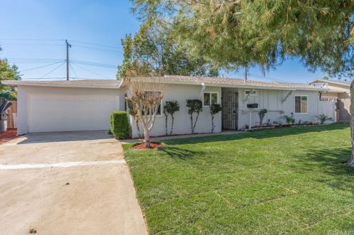 834 Meridian Ave, Rialto CA  92376-3714 exterior