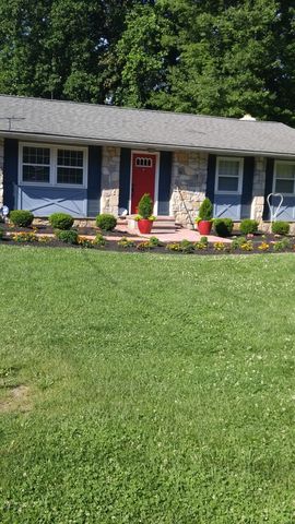 7550 Lancaster Pike, Hockessin, DE 19707-9268