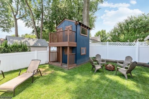 7 Roosevelt Ave, Cranford NJ  07016-2615 exterior