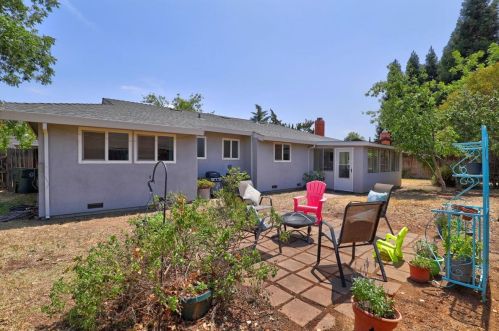 2420 Tuscano Ct, Rancho Cordova CA  95670-3836 exterior