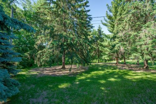 2422 53rd St, South Saint Paul MN  55076-1210 exterior