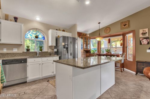 1611 Winchester Way, Chandler, AZ 85286-0970
