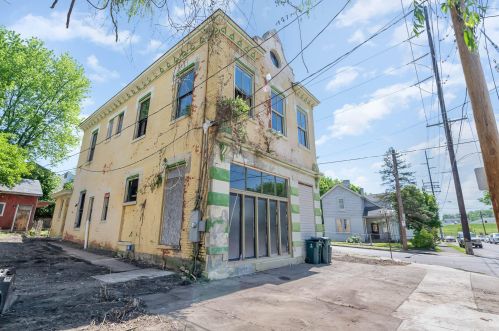 2028 Russell St, Covington, KY 41014-1134