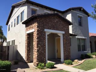 3474 Windsor Dr, Gilbert, AZ 85296-7396