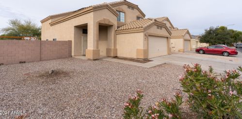 2051 Pine Pl, Casa Grande, AZ 85122-6332