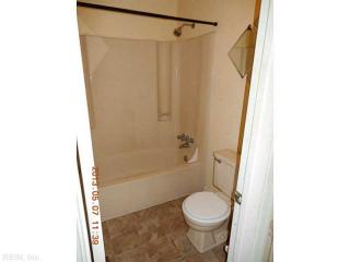 5408 Glenville Cir, Virginia Beach VA  23464-5442 exterior