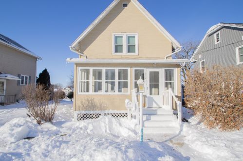 314 Grove St, Beaver Dam, WI 53916-1716