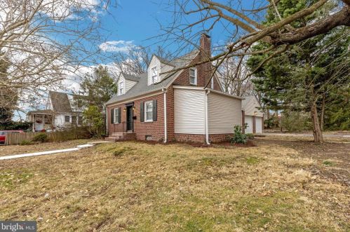 101 Brookside Ave, Wilmington, DE 19805-2436