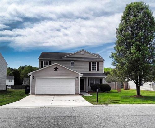 438 Farmingdale Ave, Winston Salem, NC 27107-1860