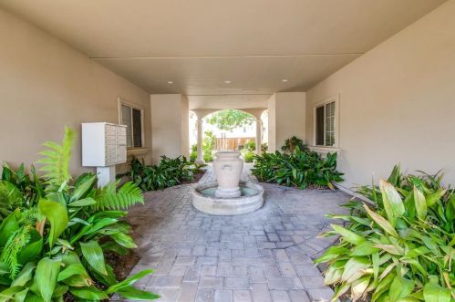 335 Washington Ave, Sunnyvale, CA 94086-6255