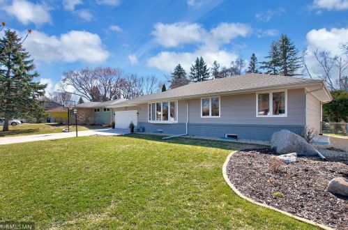 1446 Burke Ave, Saint Paul, MN 55109-3536