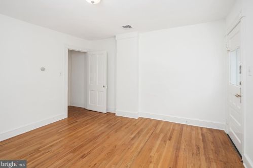 22 Witherspoon Ln, Princeton NJ  08542-3347 exterior