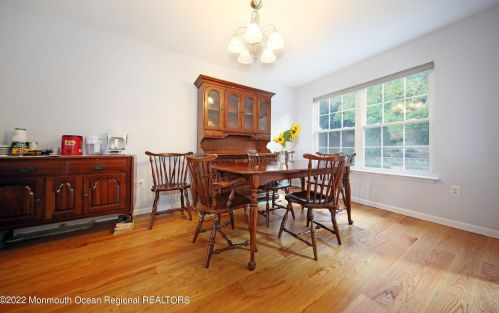 39 Shore Dr, Monmouth Hills NJ  07732-1027 exterior