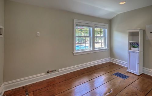 30 Fox Chase Rd, Chester NJ  07930-2915 exterior