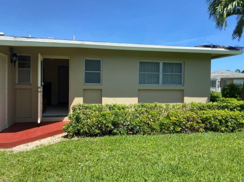 1718 Circle Dr, Boynton Beach FL  33435-2572 exterior