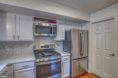 118 Stoney Dr, Dover DE  19904-9737 exterior