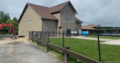 12 Chelsea Ln, Rock Hill NY  12775-6501 exterior