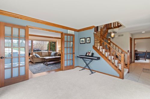 4580 Sommerset Dr, Waukesha WI  53151-6876 exterior