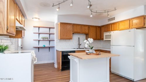 8602 San Miguel Ave, Scottsdale AZ  85250-6748 exterior